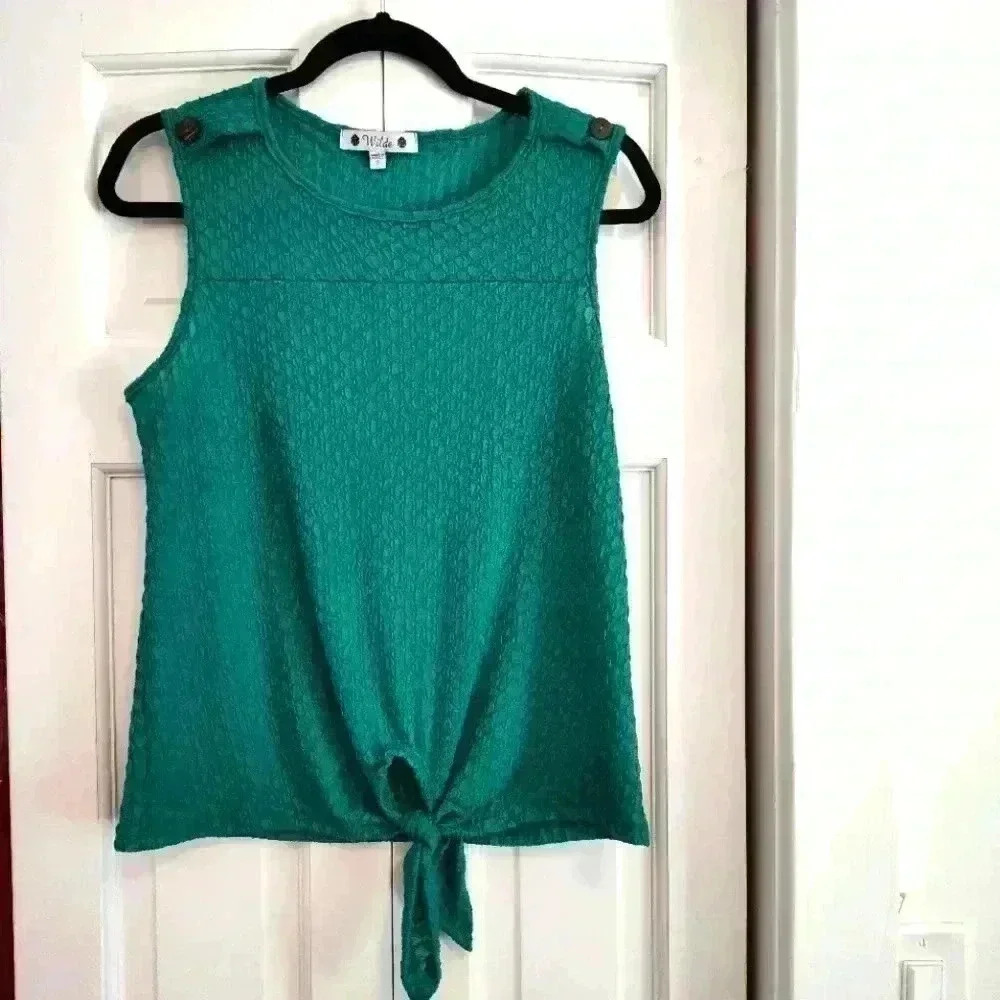 Wilde Women's Green Sleeveless Tomato Girl Summer Top | Small